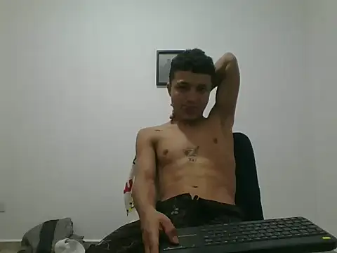 Snapshot of yissus_20_ chatting on October 2025 07:03:02 PM yissus 20 online show from October 2025 07:03:02 PM