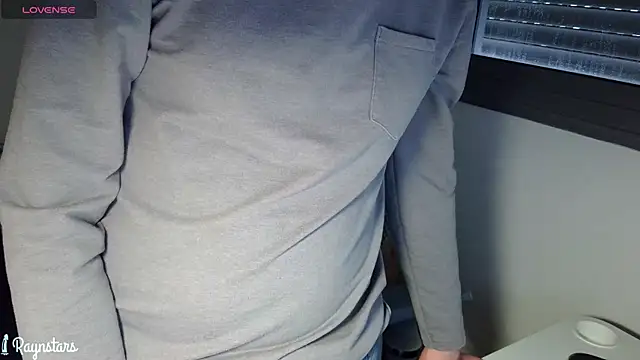 raynstars online show from March 2026 01:37:01 PM