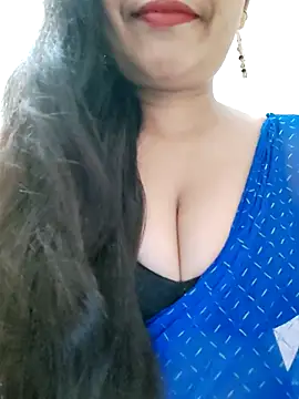 Sofia-ex online show from October 2025 07:40:01 AM