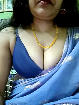 Sofia-ex online show from December 2025 07:41:01 AM