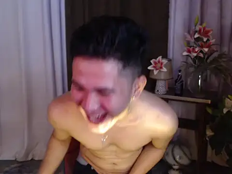 Snapshot of master_kent chatting on November 2025 10:15:02 AM master kent online show from November 2025 10:15:02 AM