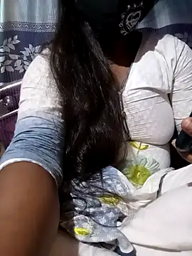 ANNA HOT111 online show from November 2025 04:30:01 PM