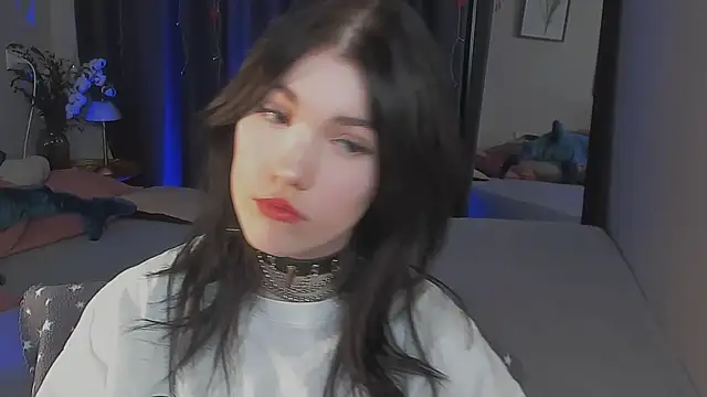 Sophie SkyAngel online show from November 2025 02:06:01 PM