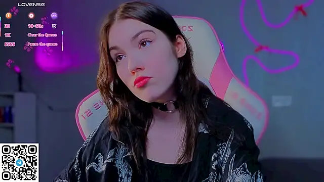 Sophie SkyAngel online show from April 2026 01:28:02 PM