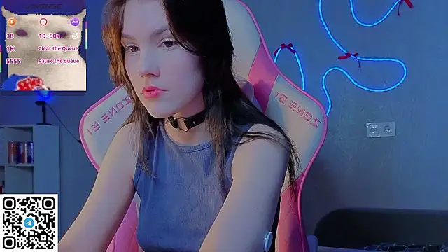 Sophie SkyAngel online show from February 2026 12:02:02 PM