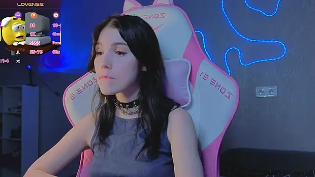 Sophie SkyAngel online show from December 2025 04:39:02 AM