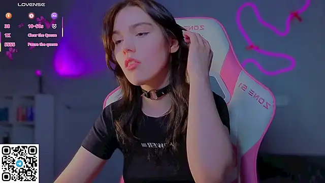 Sophie SkyAngel online show from March 2026 06:20:01 PM