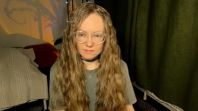 Snapshot of _Goldilocks_ chatting on October 2025 04:40:02 PM  Goldilocks  online show from October 2025 04:40:02 PM