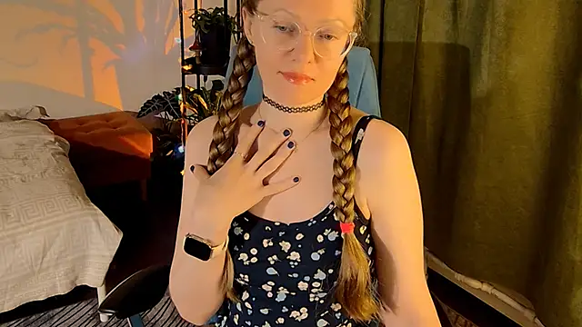 Snapshot of _Goldilocks_ chatting on October 2025 06:20:01 PM  Goldilocks  online show from October 2025 06:20:01 PM