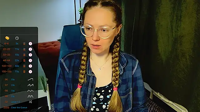 Snapshot of _Goldilocks_ chatting on September 2025 06:31:02 AM  Goldilocks  online show from September 2025 06:31:02 AM