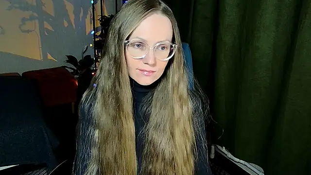 Snapshot of _Goldilocks_ chatting on October 2025 04:55:02 PM  Goldilocks  online show from October 2025 04:55:02 PM
