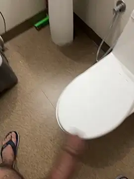 Snapshot of Jakericky5 chatting on November 2025 10:19:02 AM Jakericky5 online show from November 2025 10:19:02 AM