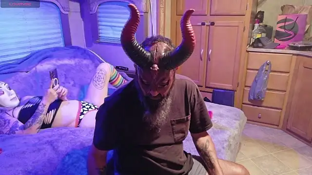 jamiezlilith online show from September 2025 11:55:02 PM