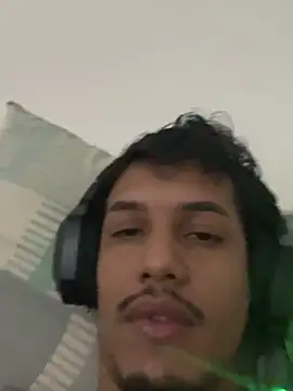 Snapshot of BAGHEERAPGG chatting on October 2025 11:01:02 AM BAGHEERAPGG online show from October 2025 11:01:02 AM