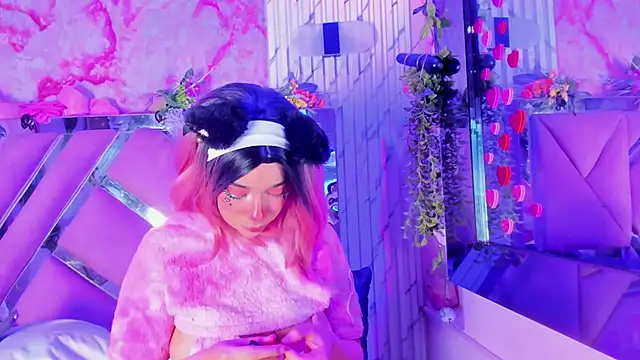 Akane Hikari  online show from March 2026 04:08:02 AM