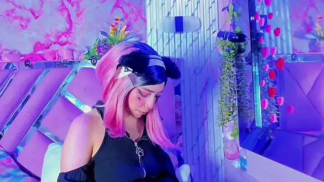 Akane Hikari  online show from April 2026 03:08:01 AM