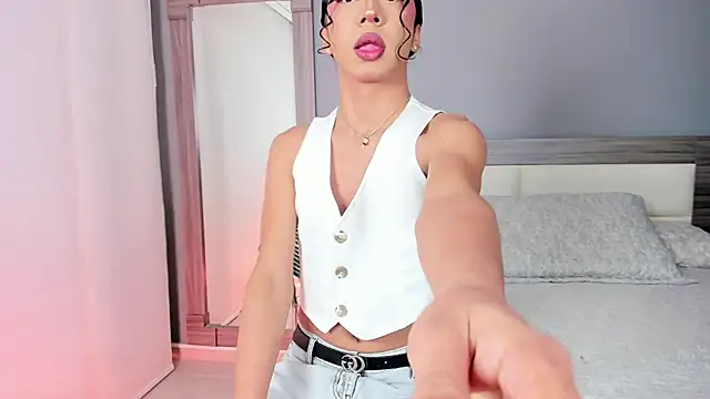 Snapshot of Alaiaguerra chatting on September 2025 07:36:01 PM Alaiaguerra online show from September 2025 07:36:01 PM