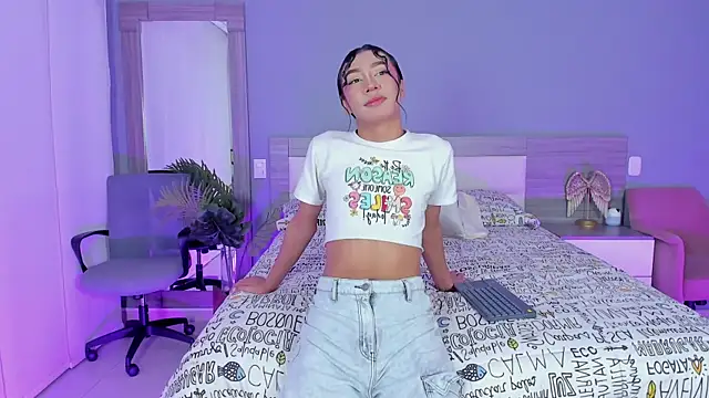 Snapshot of Alaiaguerra chatting on October 2025 07:55:01 PM Alaiaguerra online show from October 2025 07:55:01 PM