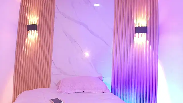 imtammy lynn  online show from July 2026 11:33:02 AM