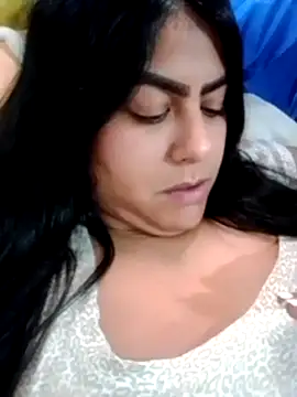 candytyler  online show from October 2025 10:44:02 PM