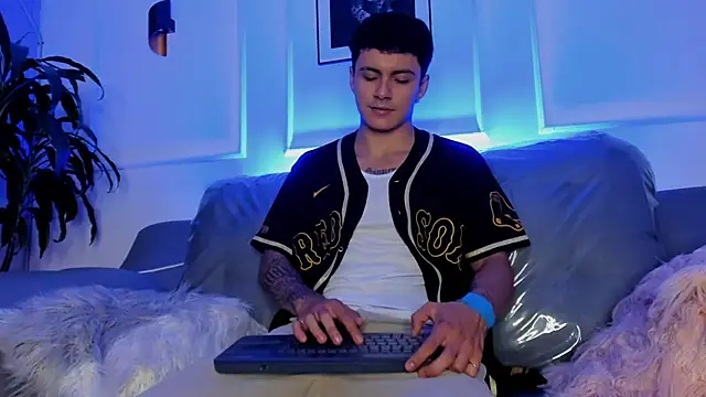 Leo santoro online show from February 2026 03:12:01 PM