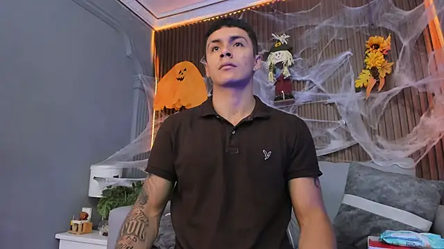 Leo santoro online show from October 2025 01:34:02 PM