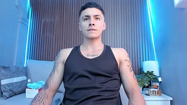 Leo santoro online show from September 2025 02:35:02 PM