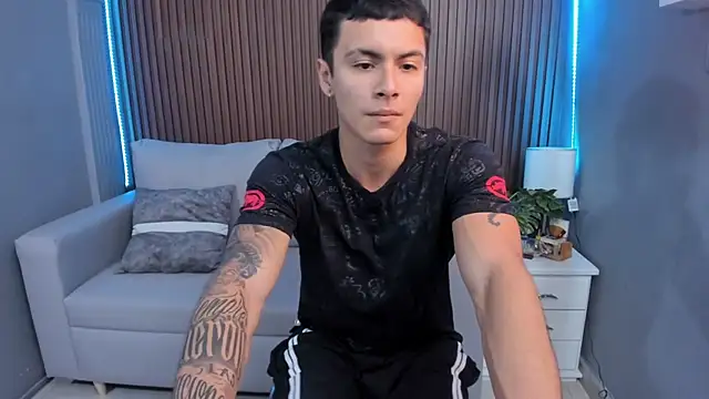 Leo santoro online show from September 2025 02:33:02 PM