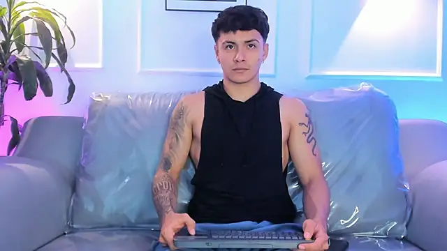 Leo santoro online show from March 2026 02:34:02 PM