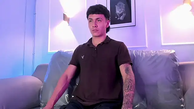 Leo santoro online show from April 2026 01:39:01 PM