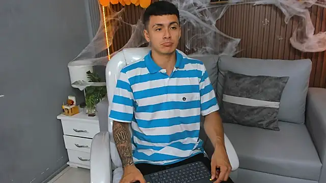 Leo santoro online show from October 2025 02:05:01 PM