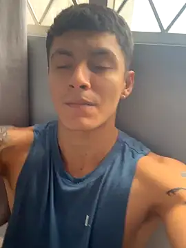 Leo santoro online show from December 2025 02:15:02 PM