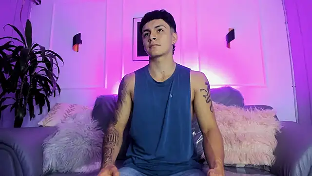 Leo santoro online show from February 2026 01:54:02 PM