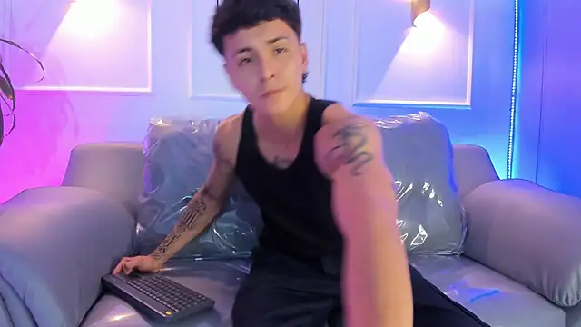 Leo santoro online show from March 2026 01:22:01 PM