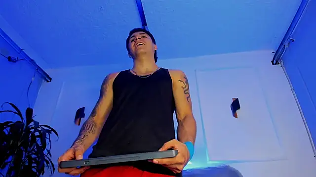 Leo santoro online show from February 2026 02:28:02 PM