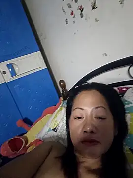 Snapshot of SweetASS6969 chatting on October 2025 05:43:01 PM SweetASS6969 online show from October 2025 05:43:01 PM