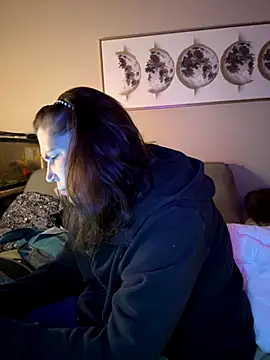 Snapshot of petalsexy chatting on November 2025 04:21:02 PM petalsexy online show from November 2025 04:21:02 PM