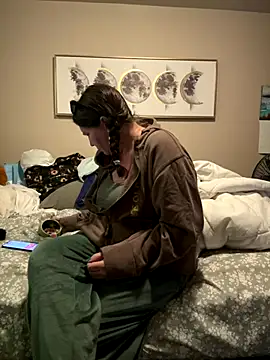 Snapshot of petalsexy chatting on December 2025 08:13:01 PM petalsexy online show from December 2025 08:13:01 PM