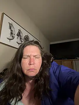 Snapshot of petalsexy chatting on December 2025 04:23:02 PM petalsexy online show from December 2025 04:23:02 PM