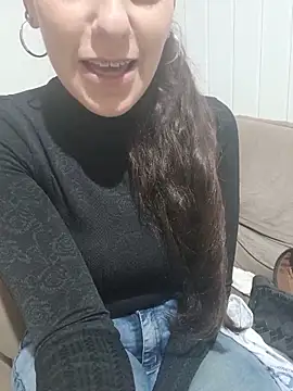 Snapshot of cicinha3657 chatting on June 2026 05:45:02 AM cicinha3657 online show from June 2026 05:45:02 AM