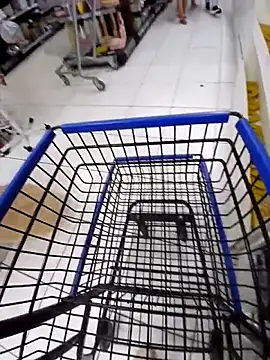 cicinha3657 online show from April 2026 04:37:01 PM