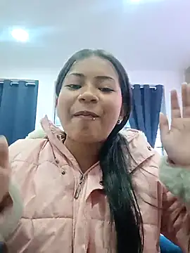 LilyCutee  online show from October 2025 05:03:02 PM