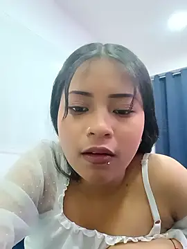 LilyCutee  online show from September 2025 07:21:02 PM