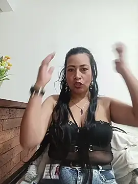 PAULA20- online show from October 2025 02:16:02 PM