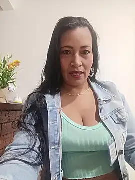 PAULA20- online show from September 2025 01:06:02 PM