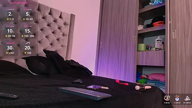 dreamsussi online show from February 2026 04:06:01 PM