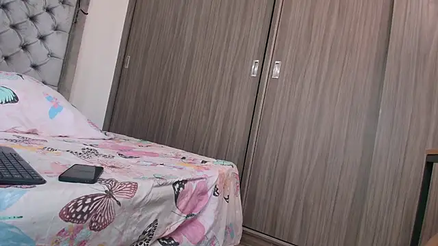 dreamsussi online show from October 2025 05:34:02 PM