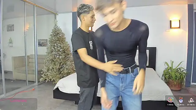 Snapshot of Bisexlifehot__ chatting on November 2025 11:05:02 PM Bisexlifehot online show from November 2025 11:05:02 PM