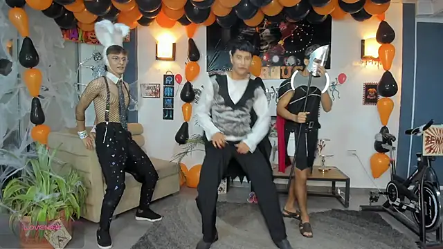 Snapshot of Bisexlifehot__ chatting on October 2025 11:25:02 PM Bisexlifehot online show from October 2025 11:25:02 PM