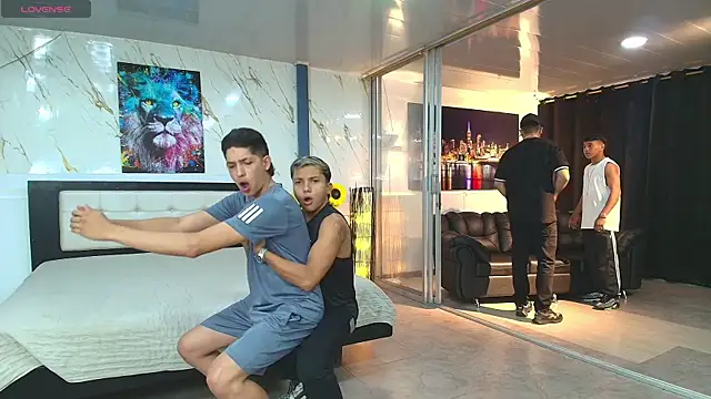 Bisexlifehot   online show from April 2026 11:28:01 PM